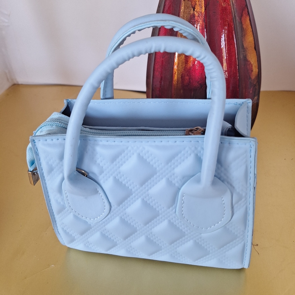 Small Easter Purse - Picture 2 of 8